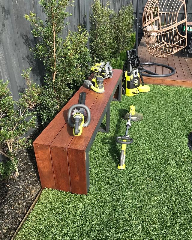 It's World Naked Gardening Day!
Get out in the garden today with your RYOBI tools to celebrate in style 😜
Thanks to Cayden Bulleid for the pic!

#Gardening #RYOBIau #RYOBITools #WorldNakedGardeningDay