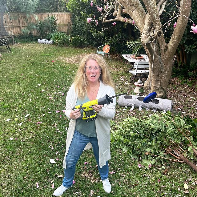 I'm entering my handymanwoman era! I've had my hand saw for a while now but frankly it was way too much effort even though super satisfying to chop the branches by hand so I moved up to a battery powered reciprocator saw!! 🪚I'm loving it! I got it at Bunnings and I learnt that when you start getting tools you have to pick a brand and stick with it cause you have to buy their batteries and they only fit their tools. So I got the saw  and I chose ryobiau no reason why, I guess it was most familiar to me?. Then I had to get a battery but the battery was $89 or I could get a hand held sanding machine that came with a battery for $139. It came with the small battery and turns out that's all I needed (they may tell you to get the big battery but small was fine for moi). It's been powering my saw and I've been chopping. I've booked the council clean up so I'm a week and a half I'll drag it all out to the lawn to be picked up. 
I have LOVED my beautiful leafy garden but the mosquitos and damp and the upcoming transformation into Palm Springs resort means me and my saw have lots of fun ahead 💦👙🏊🏼‍♀Make sure to give me all the tips if you're a handymanwoman too 💕