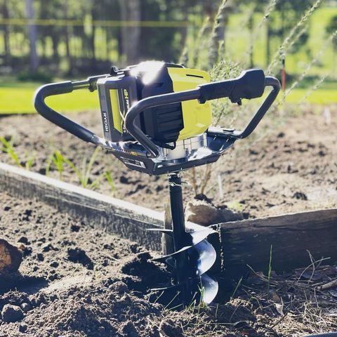 @highwayhideaway_wa relies on the RYOBI battery-powered 36V Brushless HP Post Hole Digger for his fencing task 🙌

Looking to upgrade your equipment? Get all the power you need from RYOBI's 36V garden tool range.

#RYOBIau #batterypowered #RYOBIpowertools #RYOBImade #postholedigger #fencing