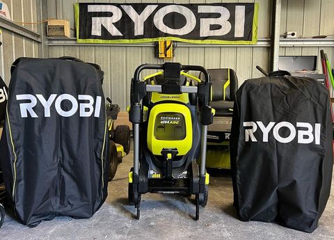 @Ryobitized protects his favourite tools with the RYOBI lawn mower covers.

Are you a #RYOBIfan?
Join the My RYOBI Community ANZ Facebook group to connect with like-minded RYOBI fans! Talk all things gardening, DIY, lawns and more.

#RYOBIau #batterypowered #RYOBIpowertools #RYOBImade #lawnmower #communitygroup