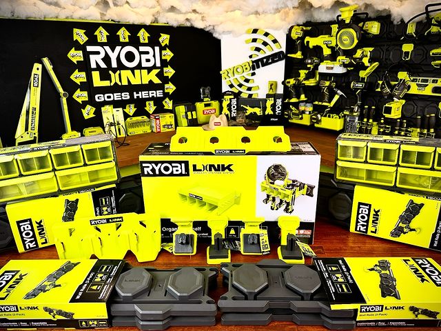 Excited to have more Ryobi link accessories available, Time to get the next wall done 

#ryobilink #ryobitized #ryobimade #ryobiau #ryobi #link