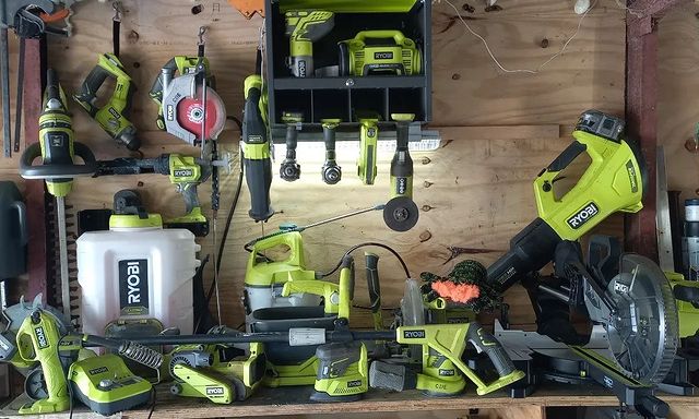 Now that’s an impressive RYOBI tool collection 🔥

Do you know a #RYOBIfan? Find them a gift you know they'll love - check out our Christmas gift guide through the link in our bio.

📷: @christopherzpr

#RYOBIau #batterypowered #RYOBIpowertools #RYOBImade #toolshed #shedorganisation