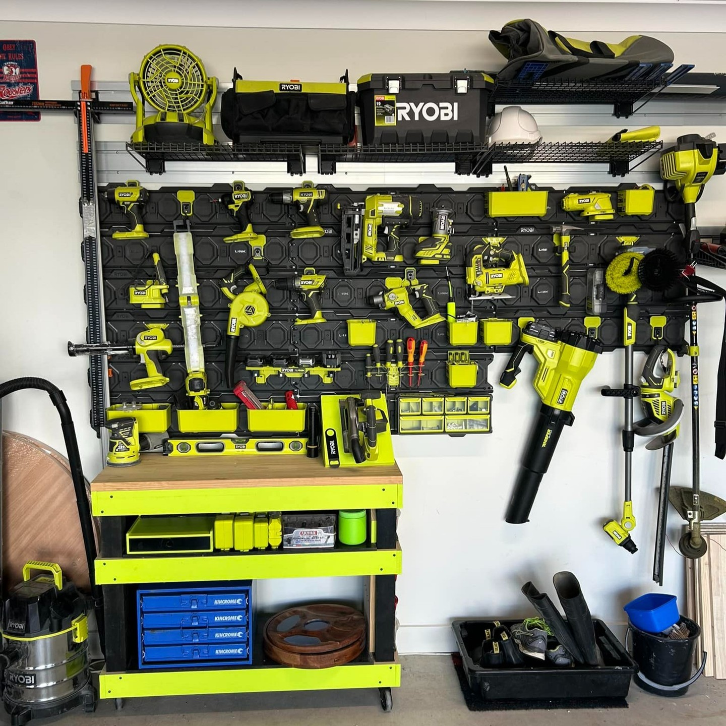 Every year, on April 26, the day is dedicated to proper planning, cleaning up, and decluttering — Get Organised Day!

Check out how some of our MyRYOBI Community members are using the Link Modular System to organise their space.

Add RYOBI LINK to your wish list today.

📸: Kym L, Barry O and Kyle N.

#RYOBIau #BatteryPowered #PowerTools #Organisation #LinkSystem